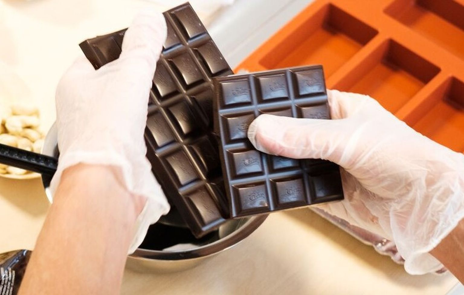Mullu imporditi naistepäeval Eestisse naise kohta 8 kilo šokolaadi.