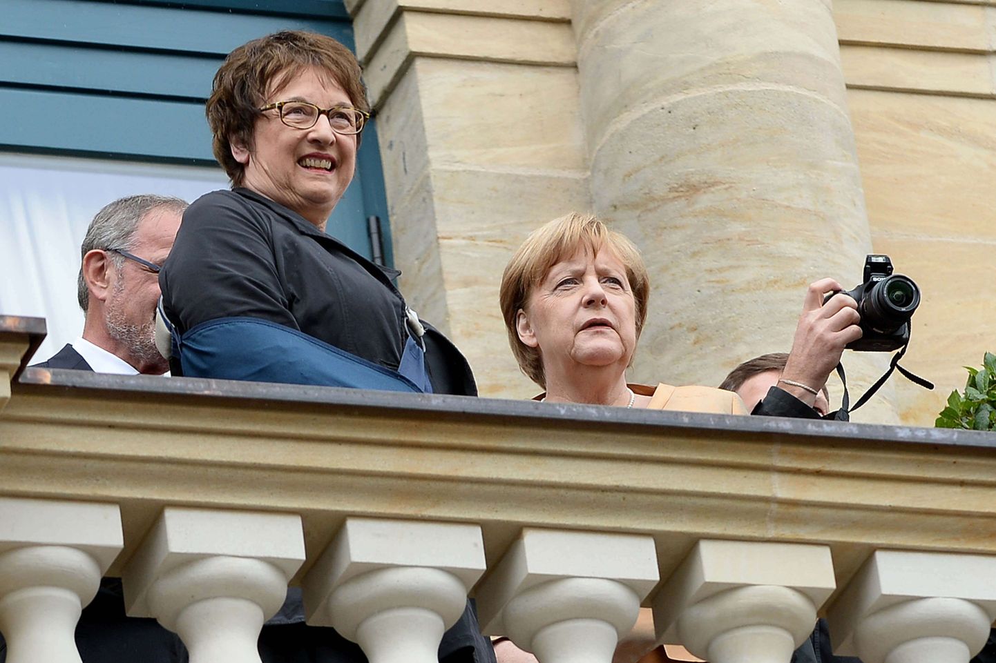 Saksa majandusminister Brigitte Zypries (vasakul) ja liidukantsler Angela Merkel.