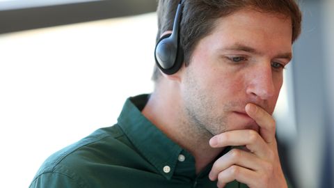 Rusija razglasila tri novinarje televizije Doždj za "teroriste"