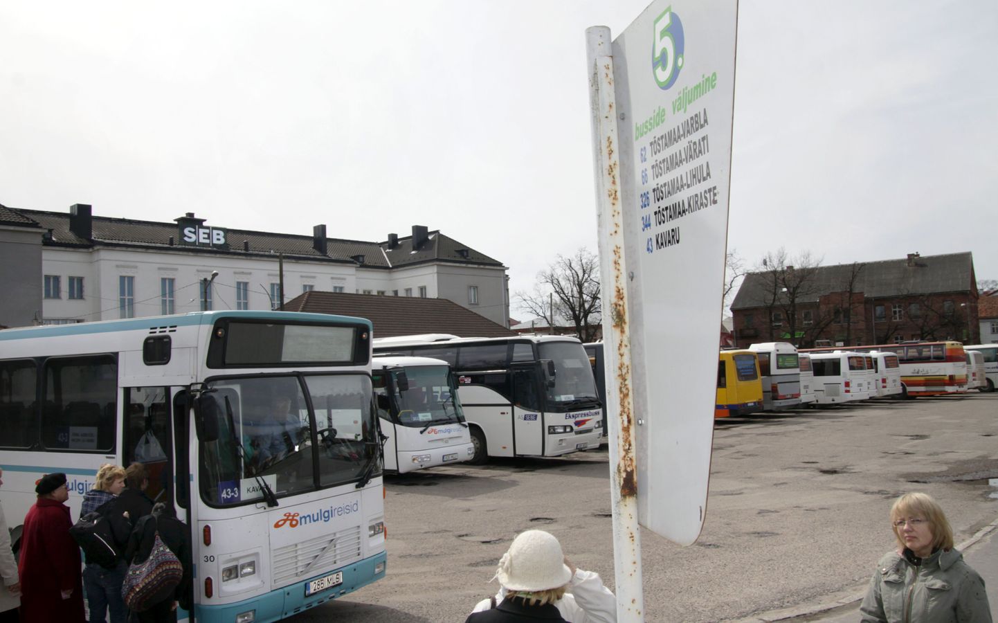 Pärnu bussijaam.