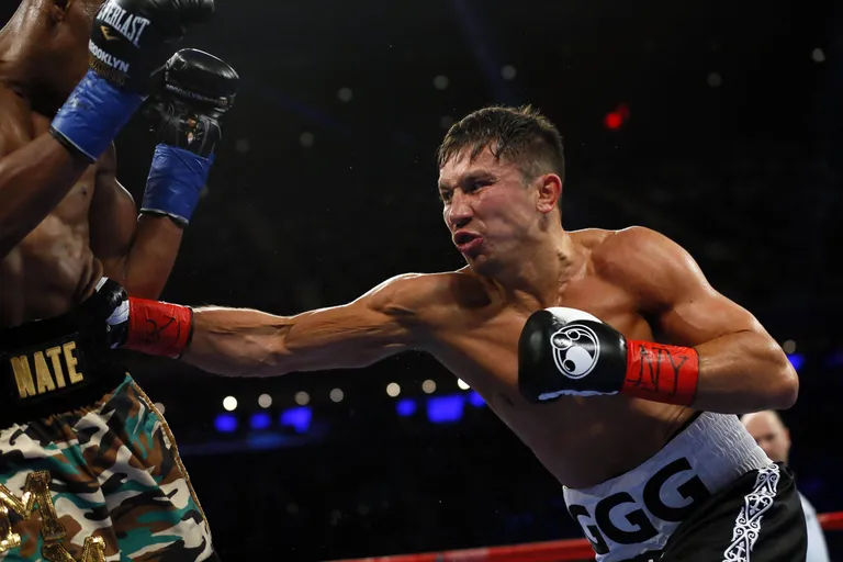 Gennady Golovkin (paremal) oma viimatises matšis Daniel Jacobsiga.