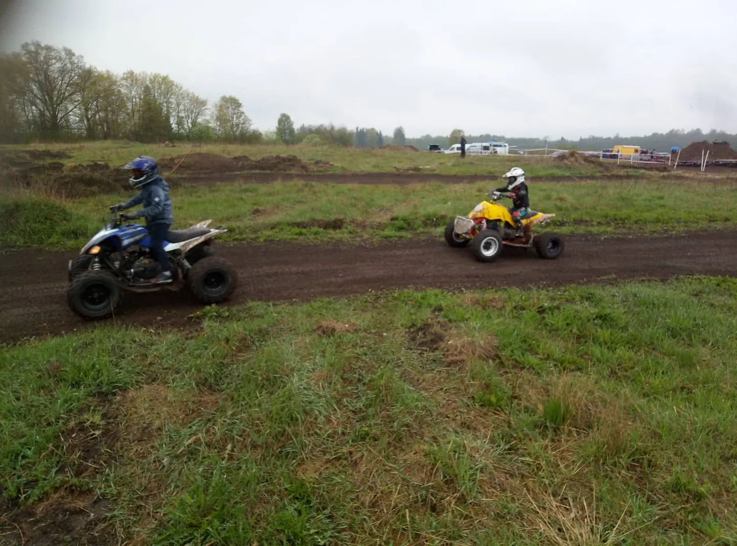Imavere krossirada on saanud algajate motohuviliste lemmik võistluspaigaks.