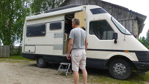 SEE ON KATASTROOF ⟩ Putukate suurrünnak sundis Järvamaa mehe kodumajast välja kolima