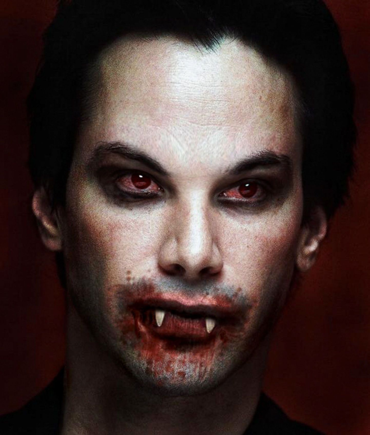 Briti uurija usub, et moodsad vampiirid pole piisavalt koletislikud. Pildil näitleja Keanu Reeves vampiirina.+