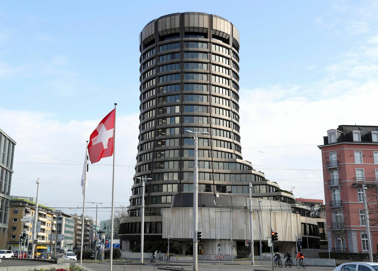 Rahvusvaheliste arvelduste panga peakorter Šveitsis Baselis.