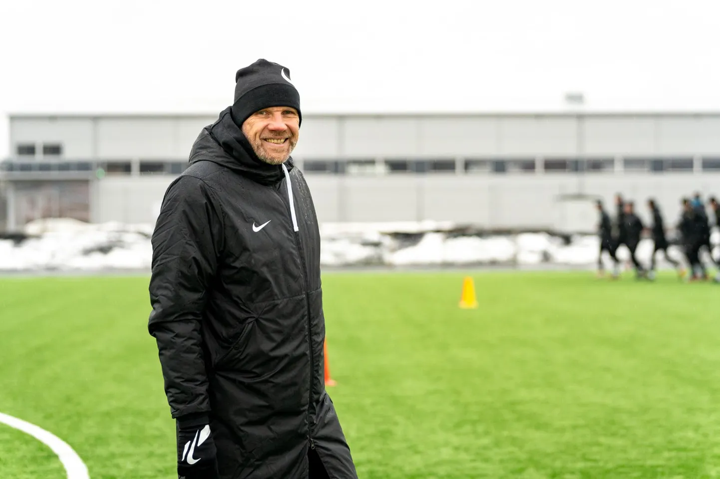 Vapruse peatreener Igor Prins raputas mängujärgses intervjuus endale tuhka pähe.