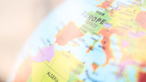 ТЕСТ ⟩ ? В Эстонии - Рига, в Греции - Париж? Сможете назвать все столицы стран Европы?