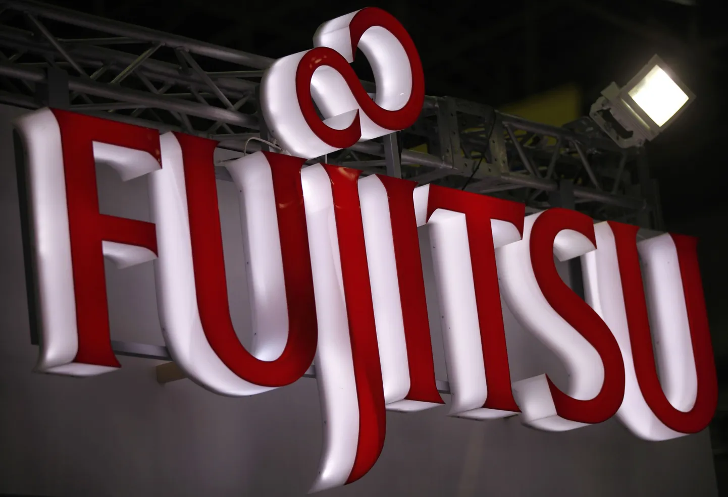 Fujitsu logo