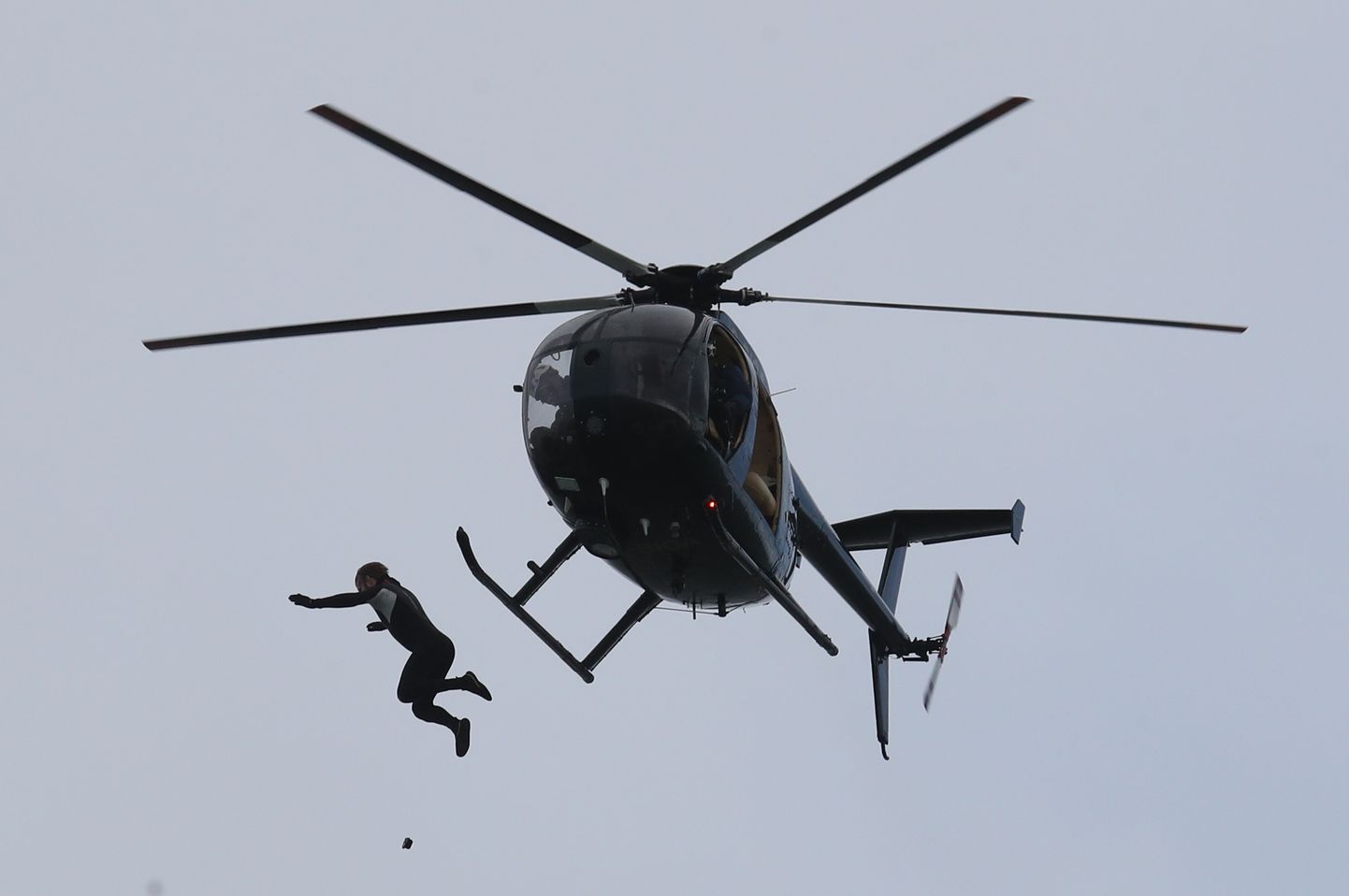 Endine langevarjur John Bream hüppas esmaspäeval helikopterist vette kasutamata sealjuures mingisugust turvavarustust.