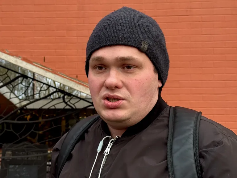 Александр.