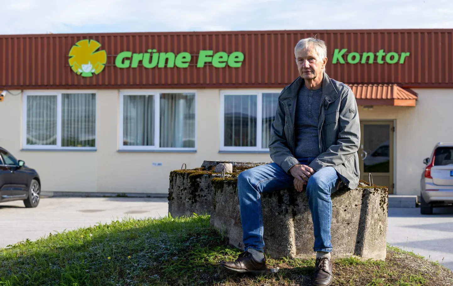 Üle kolmekümne aasta Tartu külje all köögivilju kasvatava Grüne Fee Eesti tegevjuhina töötanud Raiv­o Külasepp pani ameti maha. Nüüd on ta ettevõttes mõnd aega nõunik.