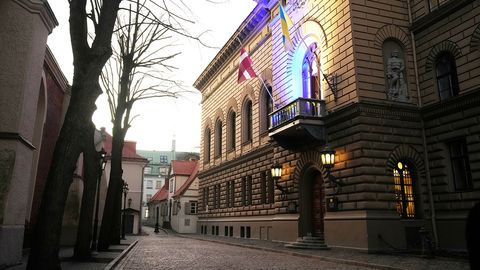 Valdības veidošanas sarunas turpināsies arī brīvdienās