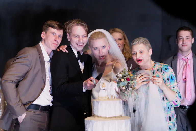 Juhan Ulfsaki lavastus «Melanhoolia» Von Krahli teatris.