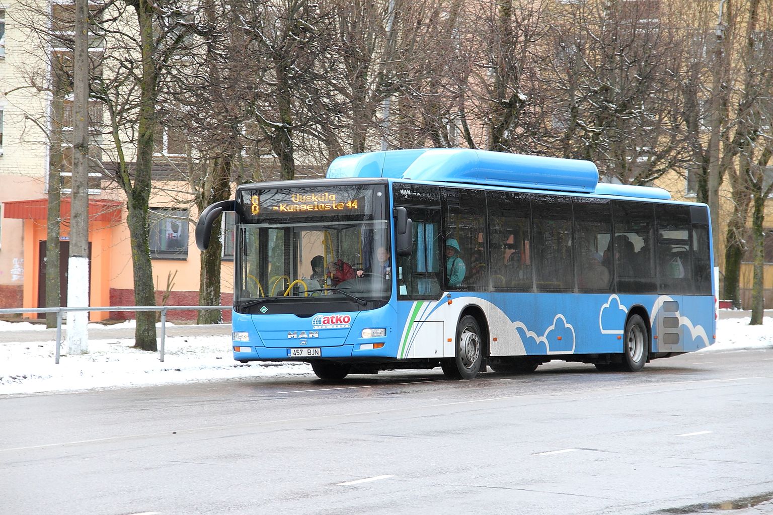 Городской автобус компании Atko в Нарве, работающий на природном газе.