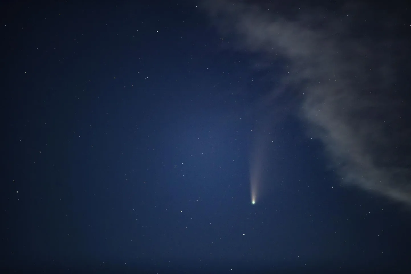 Komeet Neowise 20. juulil Vancouveri kohal Kanadas