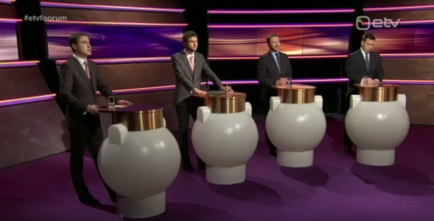 ETV «Foorum». Vasakult: Taavi Rõivas (Reformierakond), Jevgeni Ossinovski (SDE), Margus Tsahkna (IRL) ja Jüri Ratas (Keskerakond)