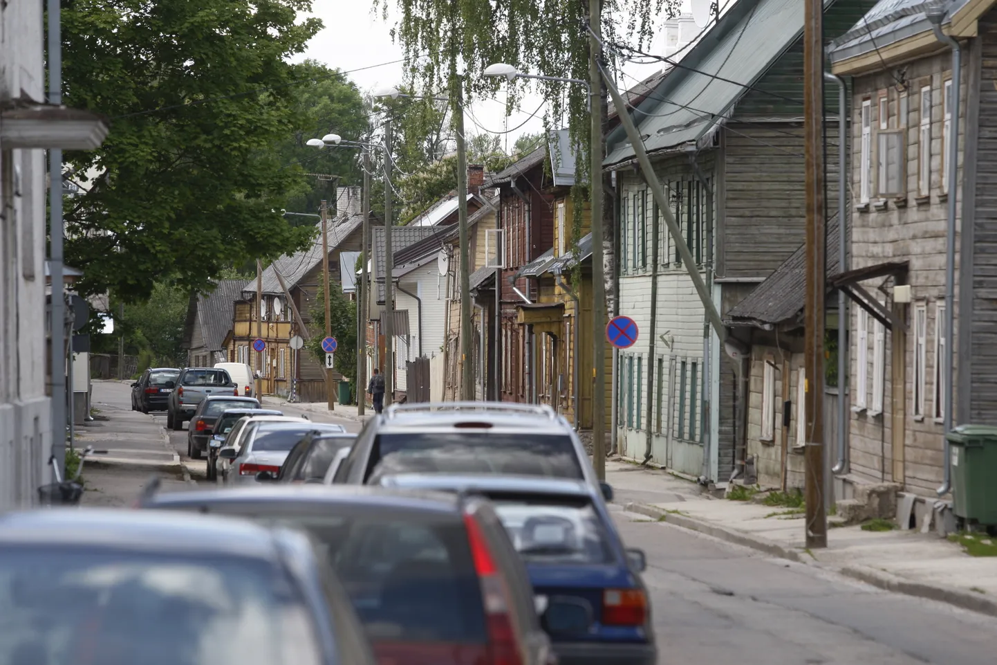 Pärast rekonstrueerimistöid hakkab Tähtvere tänaval kehtima uudne liikluskorraldus: autojuhid hakkavad sõiduteed jagama ratturitega, kel on sel teelõigul eesõigus.