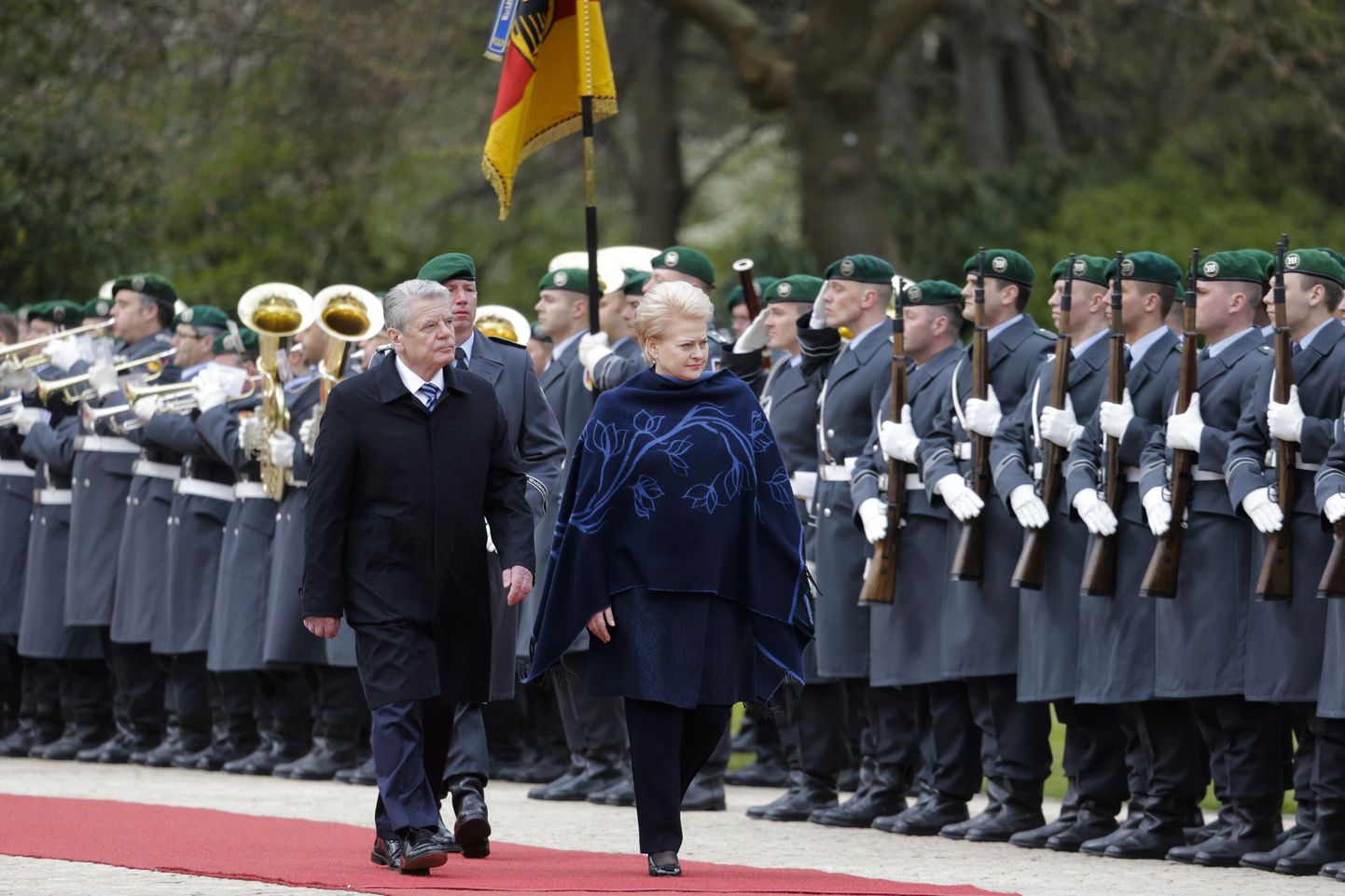 Saksamaa president Joachim Gauck võõrustas täna Berliinis Leedu presidenti Dalia Grybauskaitet.