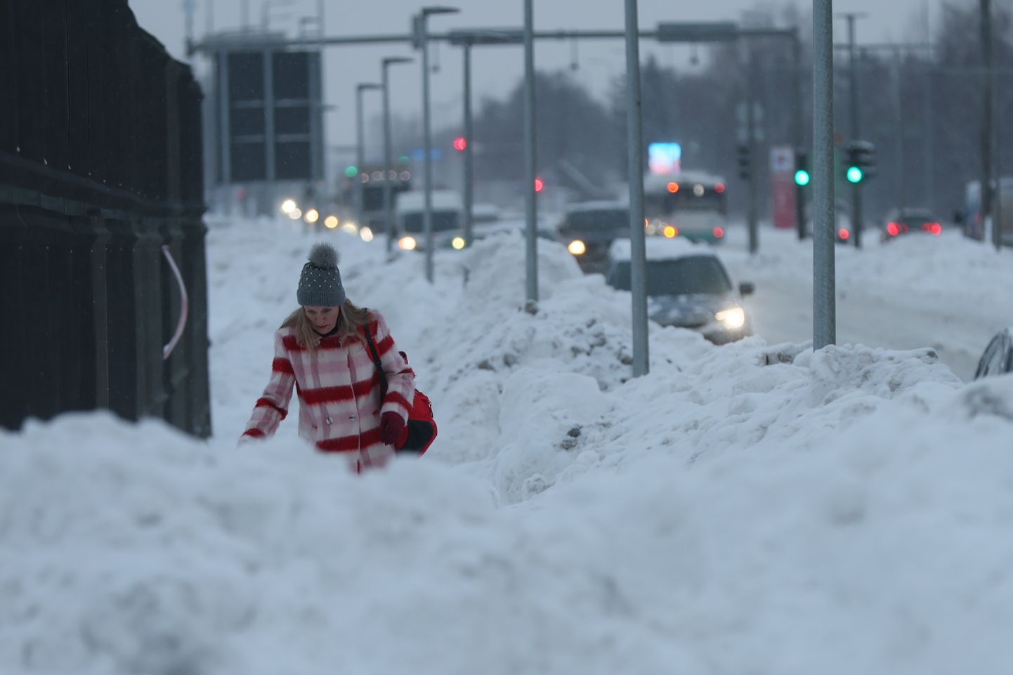 Lumetormi järgne hommik Tartu maanteel.