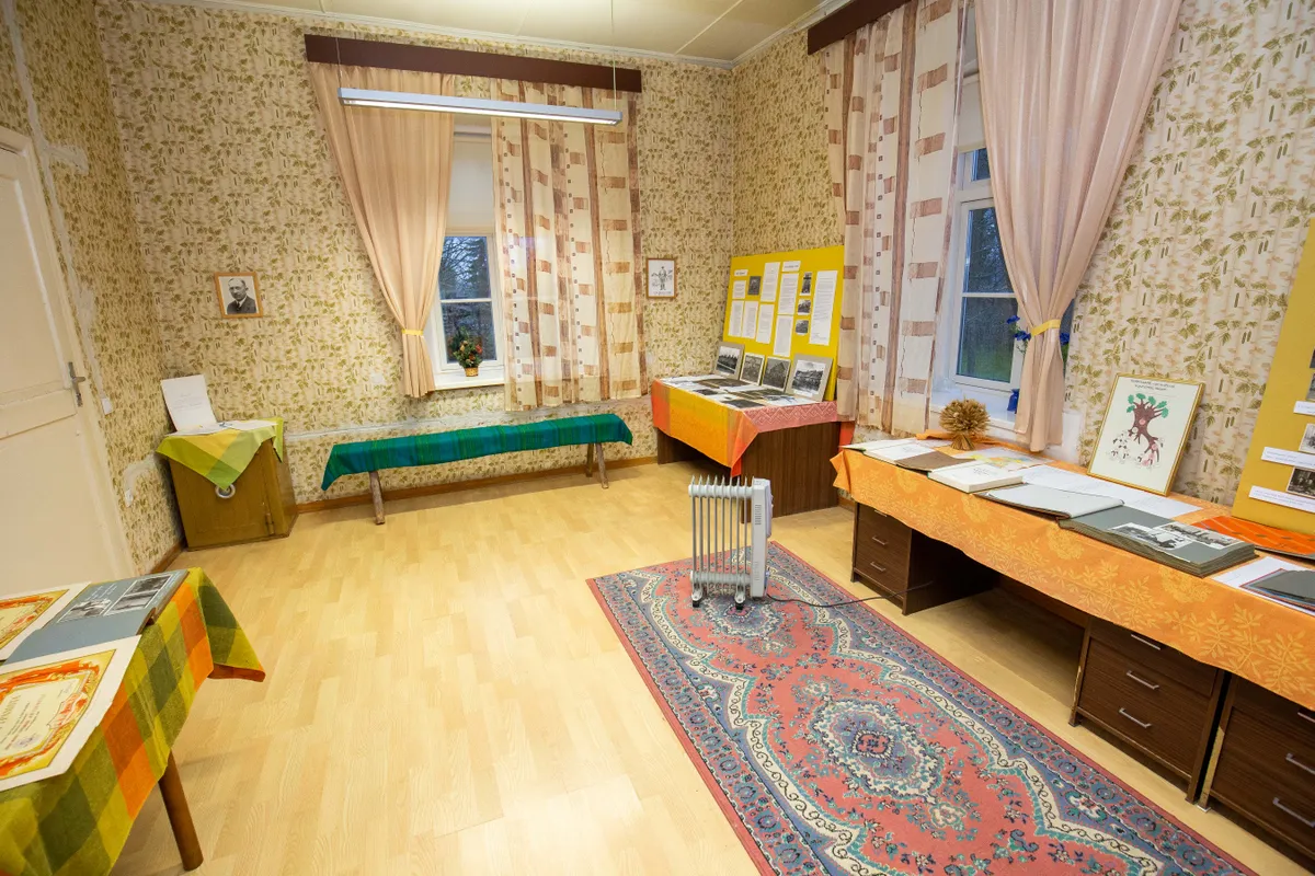 Vallavanema kabinet Järva-Madisel detsembris 2019.