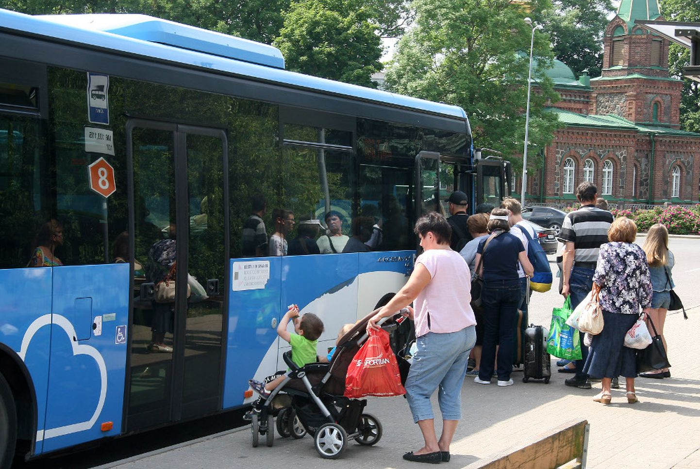 Tasuta bussisõit edaspidi pileti ostmisest ei päästa − olgugi nullpilet, tuleb see bussijuhilt saada ja sõidu lõpuni alles hoida.  

PEETER LILLEVÄLI