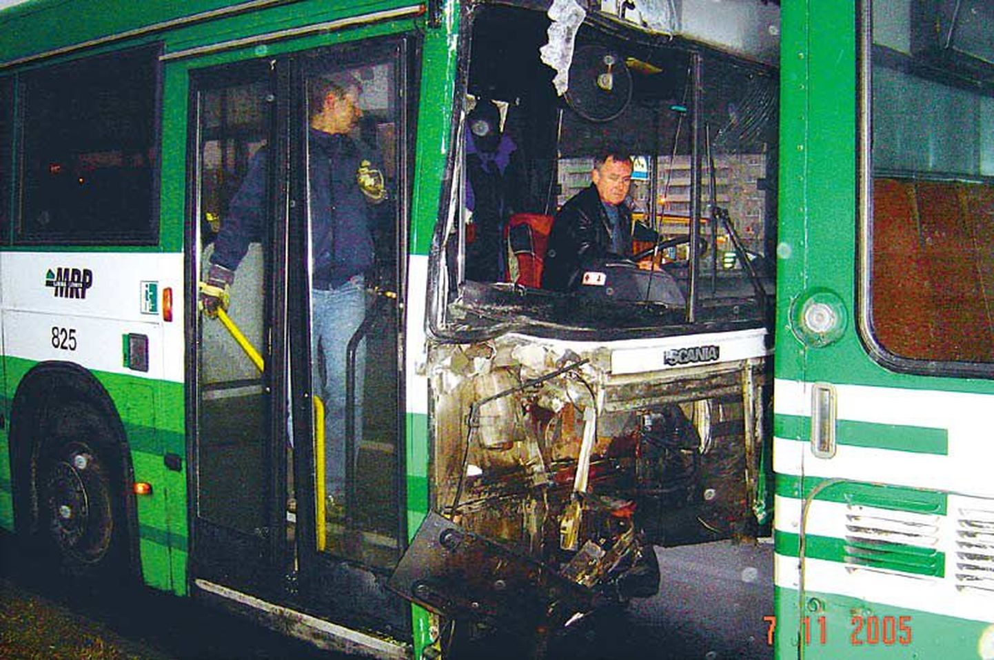 Hommikuse õnnetuse põhjustanud MRP-Liinide buss.