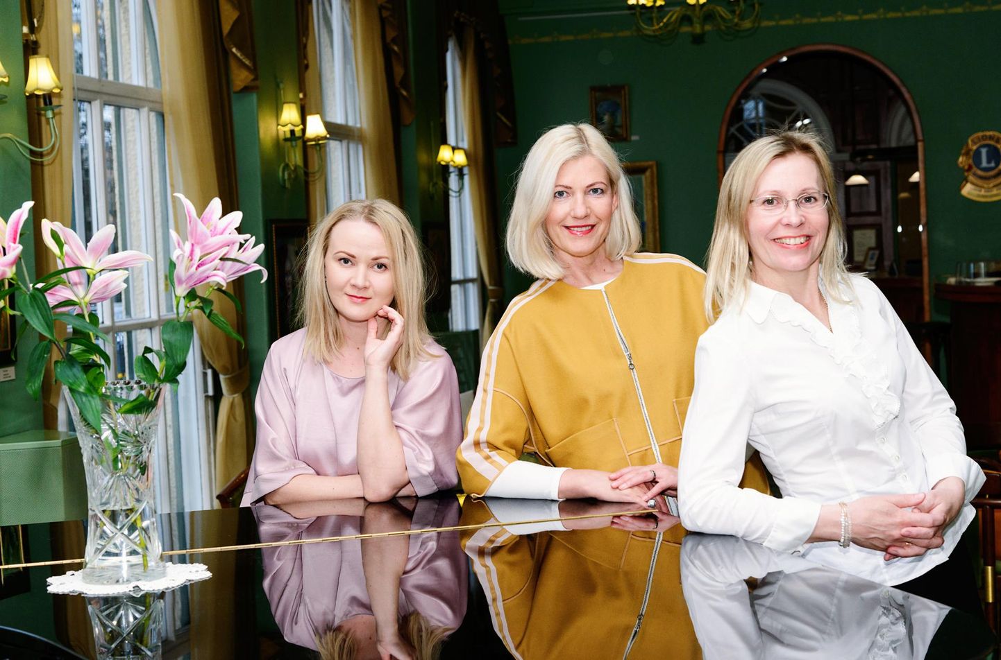 Paar aastat idanenud idee korraldada suvekuu alguses Pärnus mullipidu saab teoks kolme ettevõtliku naise, (vasakult) Helen Hubergi, Kristel Voltenbergi ja Riina Ranna algatusel.