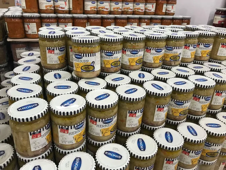 A1000 Marketis on palju kaupa tavapärasest erinevate tootjate poolt kaupa.