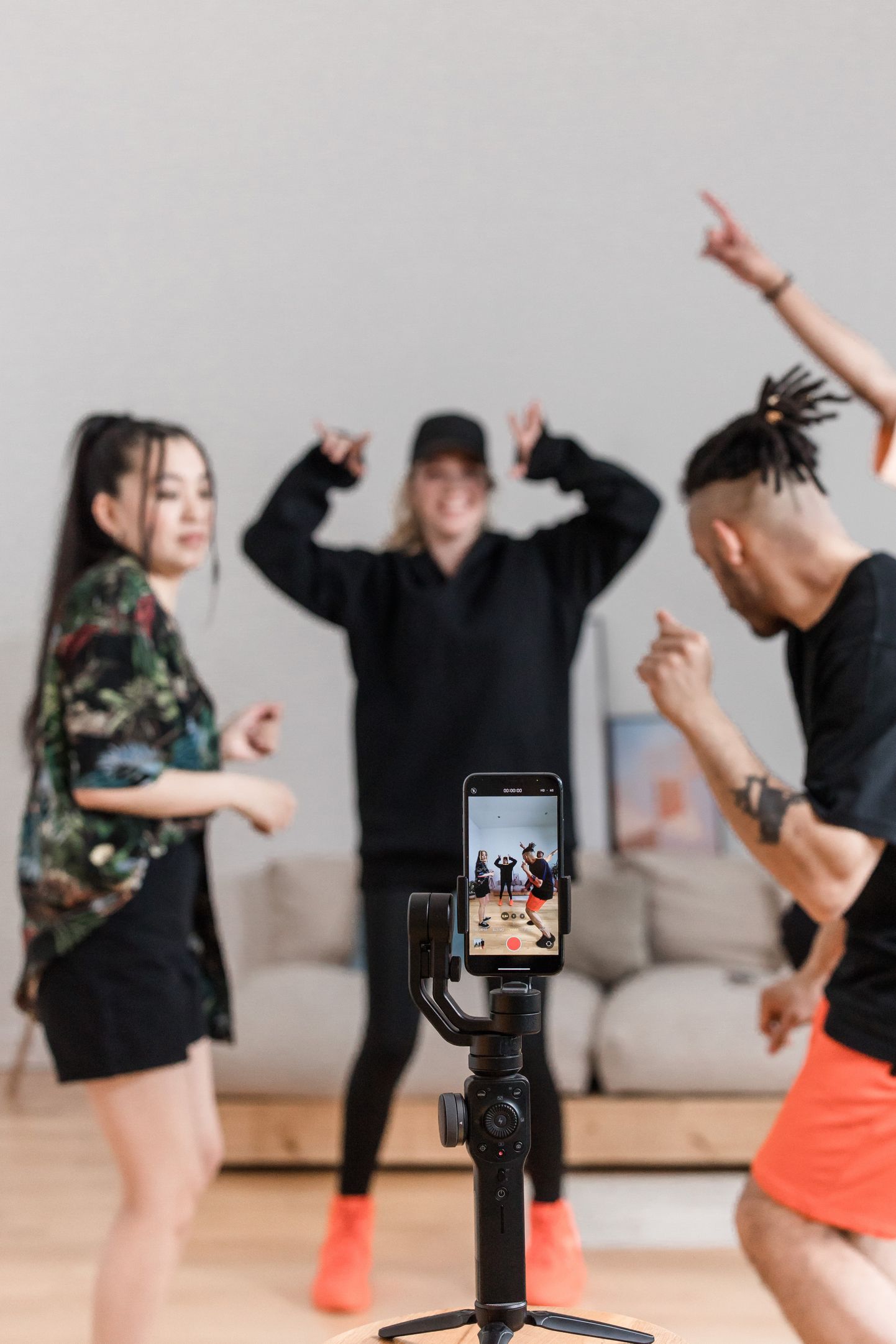 TIkToki asutas Zhang Yiming aastal 2012, kuid ülejäänud maailma jaoks sai see kättesaadavaks alles 2. augustil 2018. Äpp võimaldab kasutajatel luua lühikesi muusika- ja tantsuvideoid kasutades selleks eri visuaalseid efekte.