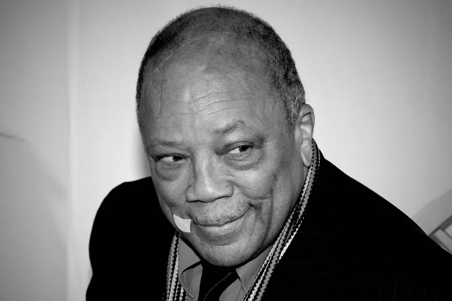 Muusik, helilooja ja produtsent Quincy Jones elas pika elu, mis tõi paljudele rõõmu.