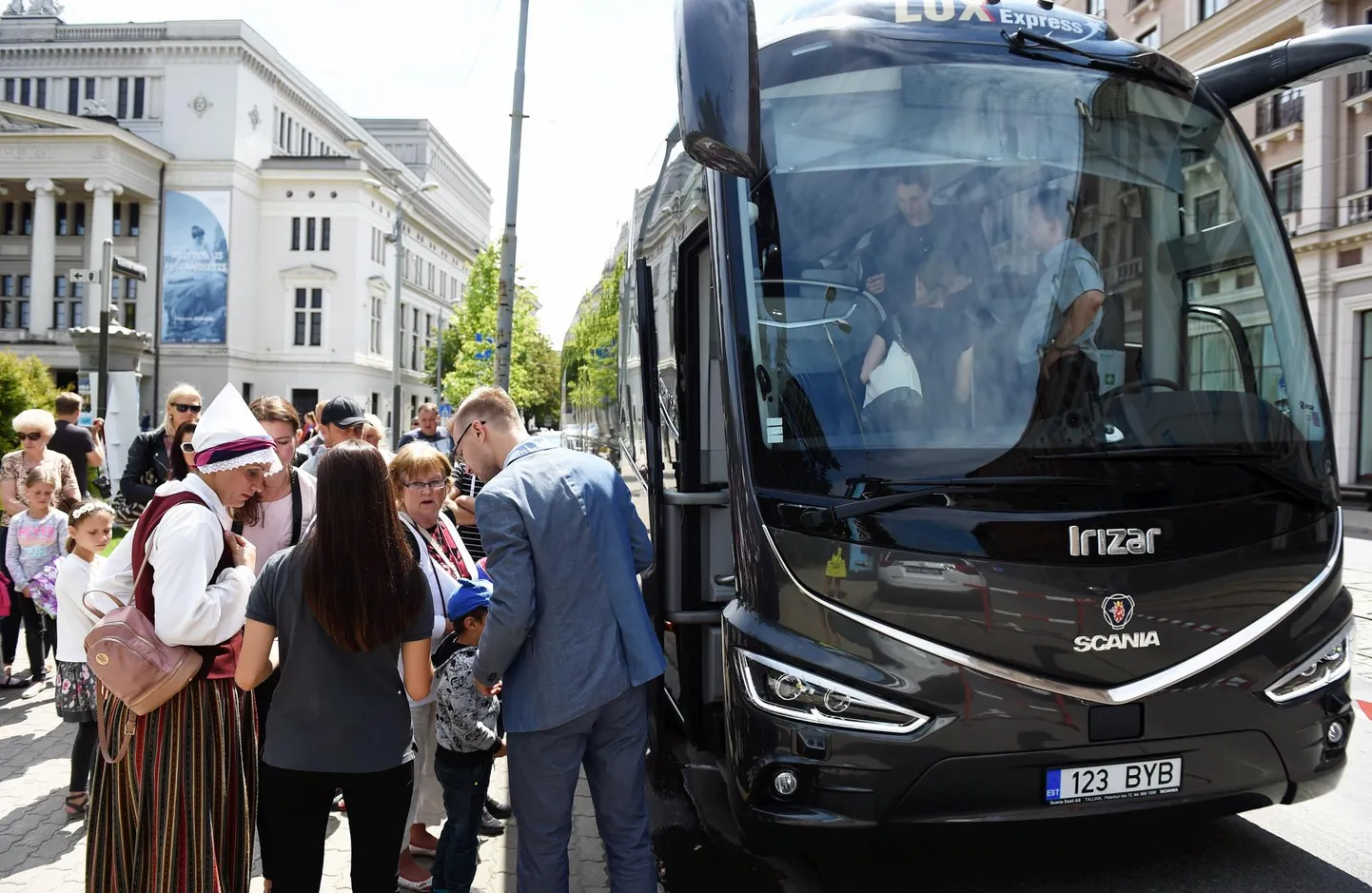 Bussifirma tihendab Pärnu–Tartu sõidugraafikut.