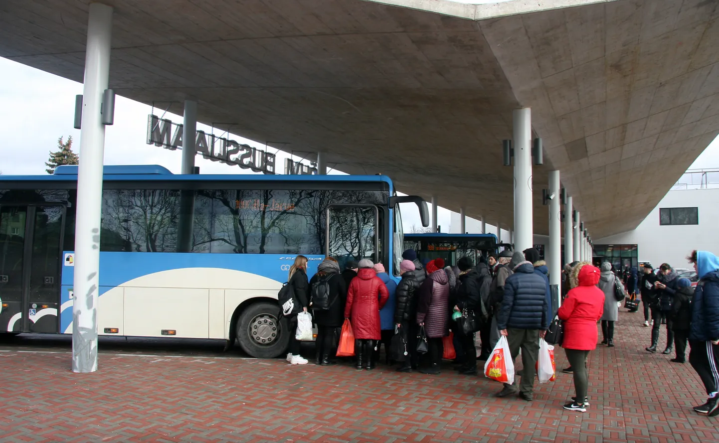 Bussisõit maakonnaliinidel toimub jälle nii nagu enne eriolukorda.