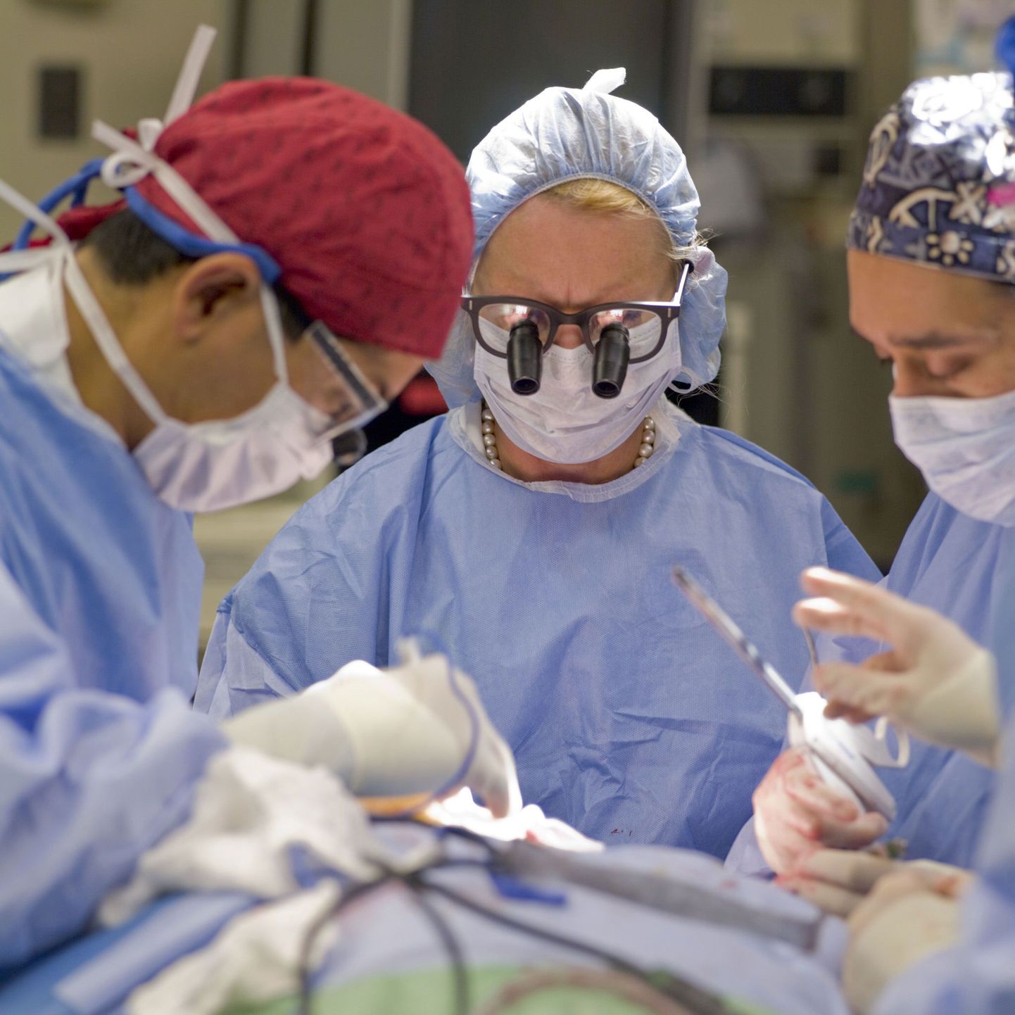 USA kirurgid kajastasid ebatavalist operatsiooni Twitteris