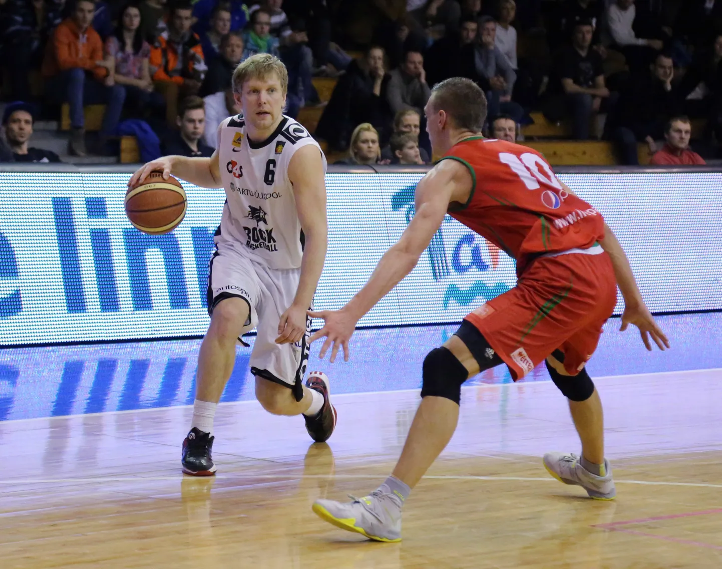 Gert Dorbek (vasakul).