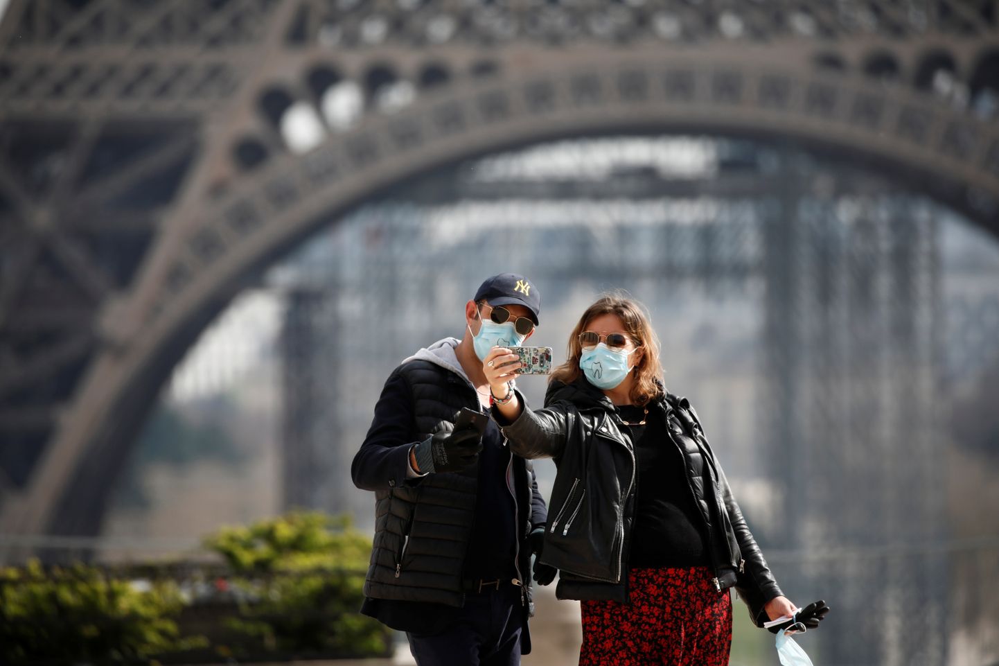 Romantiline maskides kohting Pariisis? Võib ka nii.