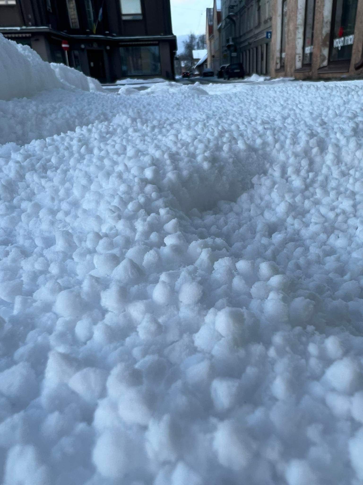 Lumi Viljandis.