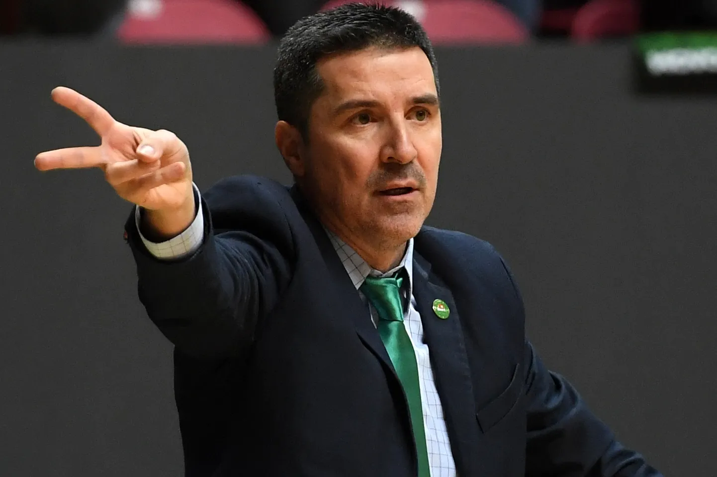 Kaasani Unicsi peatreener Dimitris Priftis.