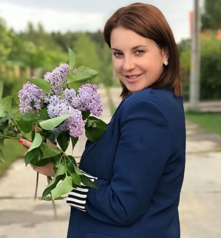Ирина Слуцкая