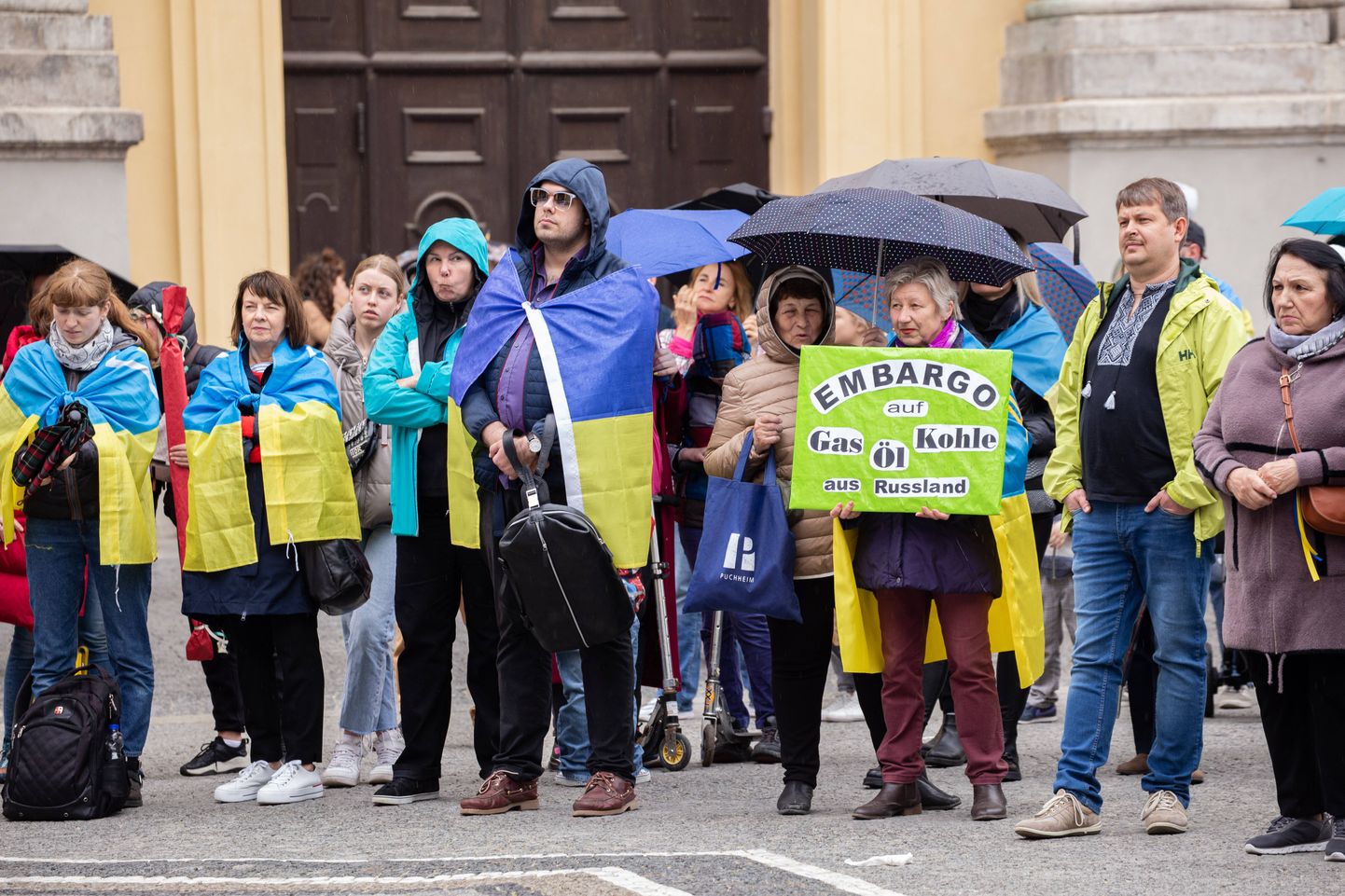 В минувшие выходные в Мюнхене протестующие потребовали ввести эмбарго на поставки энергоресурсов из России.