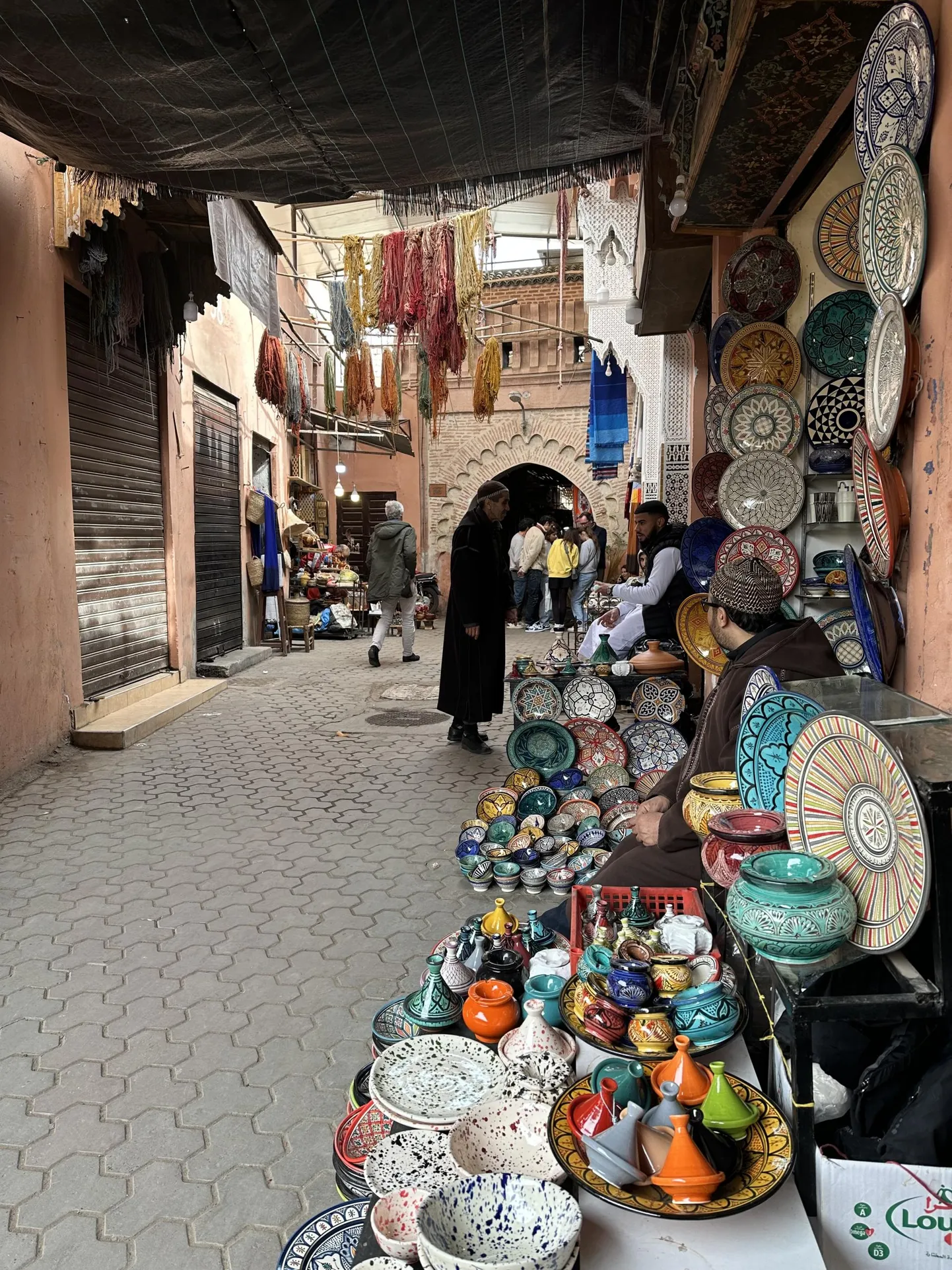 Marrakechi ajaloolise keskuse ehk medina kaubatänav.