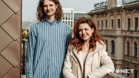 Diriģents Artūrs Plaudis un soliste Anastasija Dolgoņeko: divu talantu ceļš mūzikā caur operetes prizmu