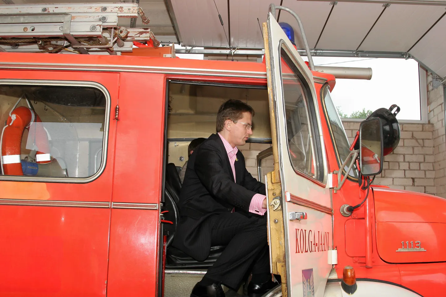 Siseminister Ken-Marti Vaher
