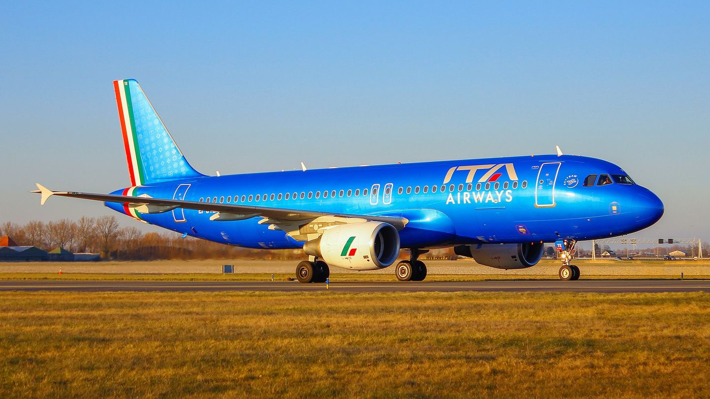 ITA Airwaysi lennupark moodustub eri suuruses Airbusidest.