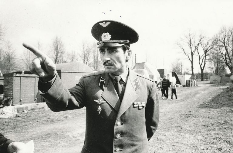 Геннерал-майор авиации Джохар Дудаев на мызе Раади, 1990 год.