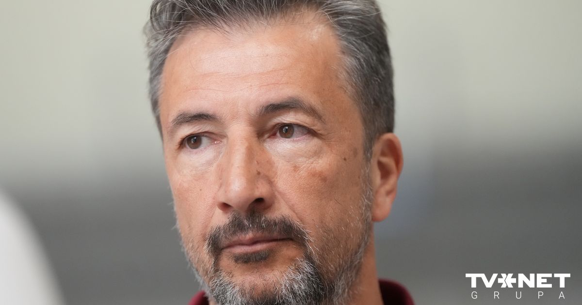 Luka Banki skarbi pasaka, ko domā par picu ar ananasiem