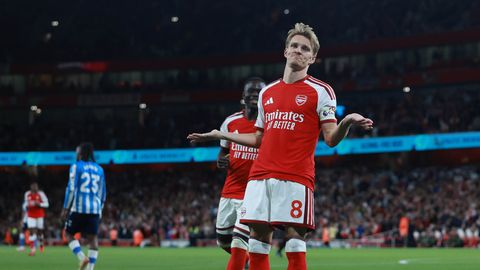 Arsenal alustas tiitlikaitsmist jõudemonstratsiooniga