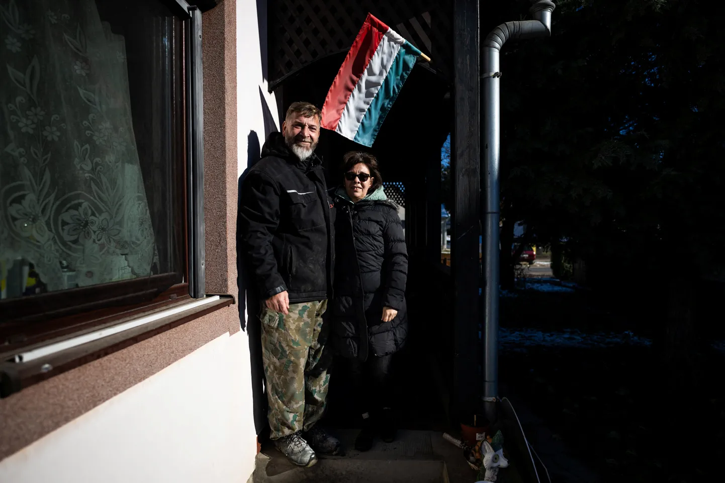 Ida-Saksamaalt Ungarisse kolinud Andre ja Ines Iwan oma Balatoni järve lähistel Szőlősgyöröki külas asuvas kodus.