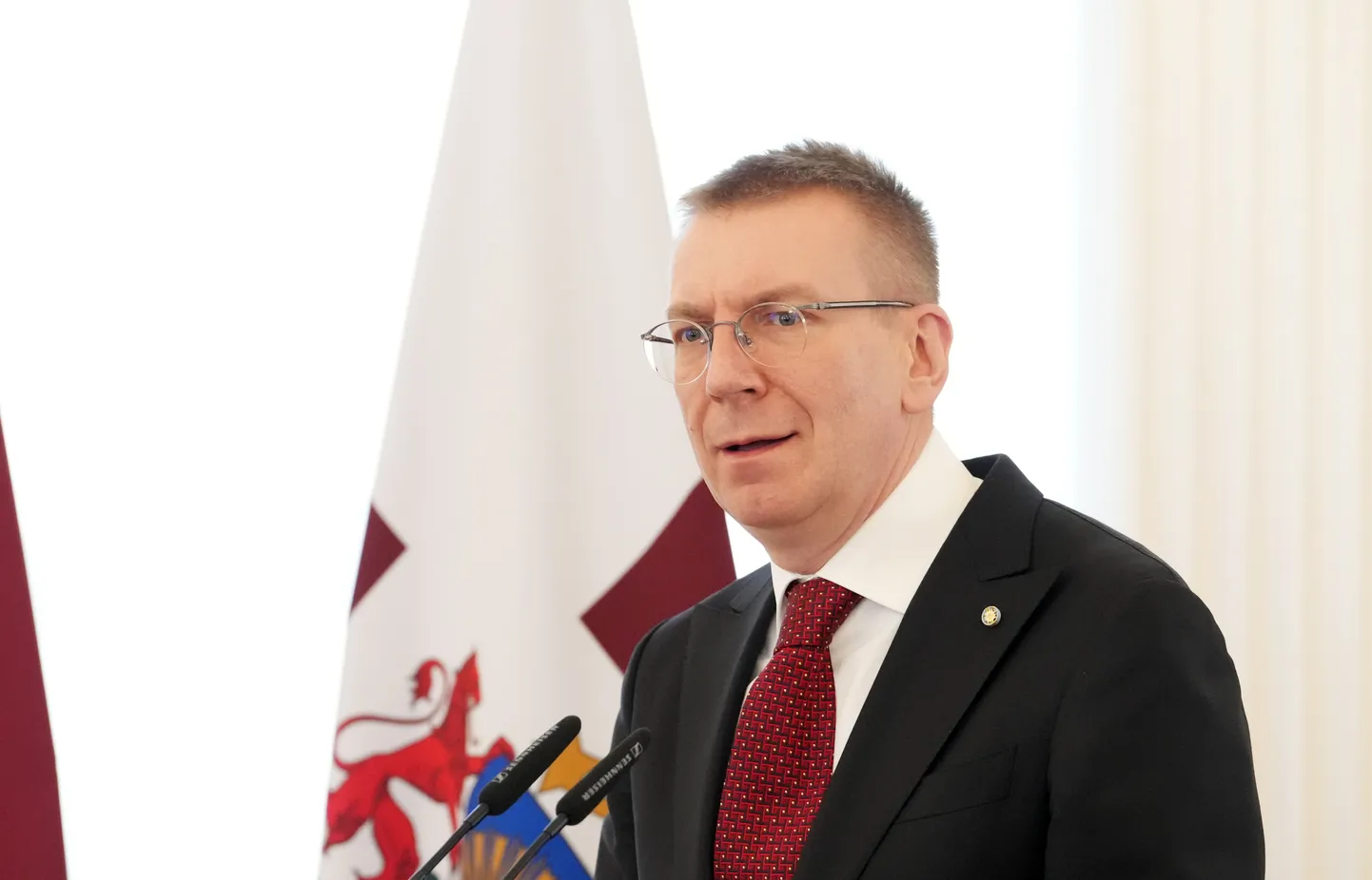 Президент Эдгар Ринкевич