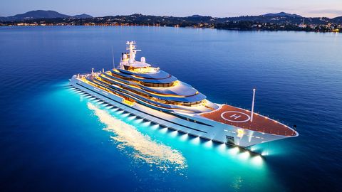 Jo tālāk, jo trakāk! Superjahtu pasažieru absurdākās kaprīzes