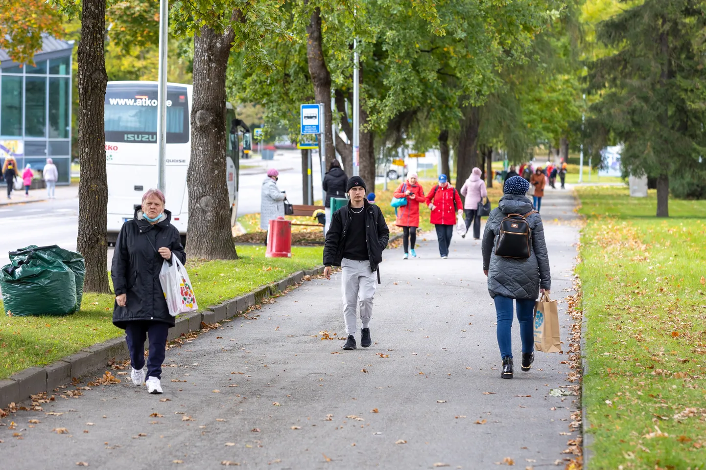 Enne aasta lõppu saab korda oma 200 meetrit Paide kesklinna kõnniteed.
